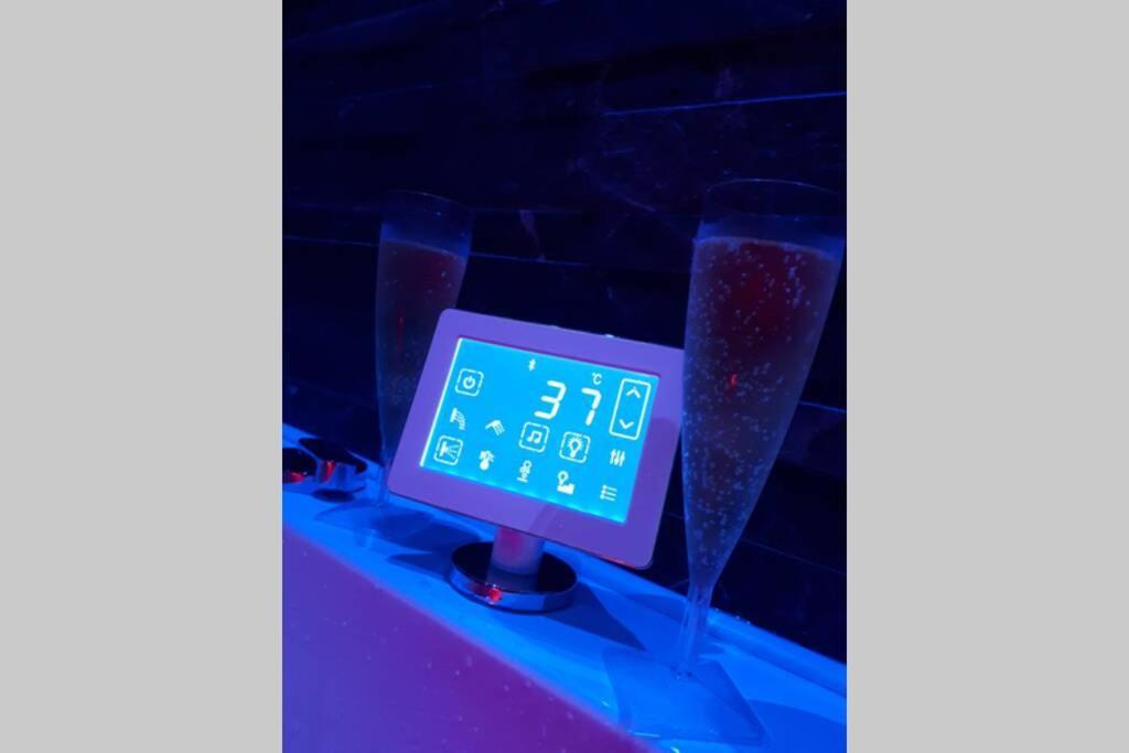 SPA privatif, Hammam et Bulles, Nuits Chartraines, Chartres Extérieur photo